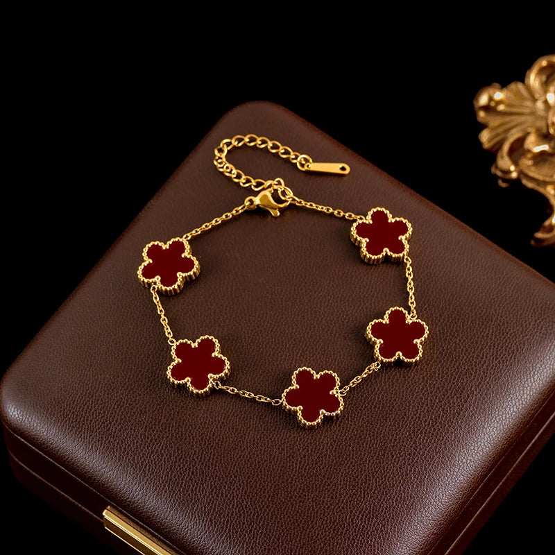 Bracelet élégant avec fleurs