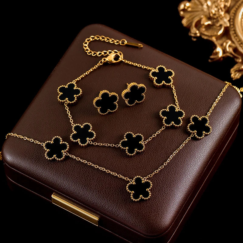 Ensemble de bijoux élégants