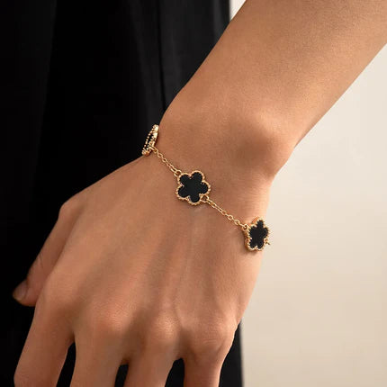 Bracelet élégant avec fleurs