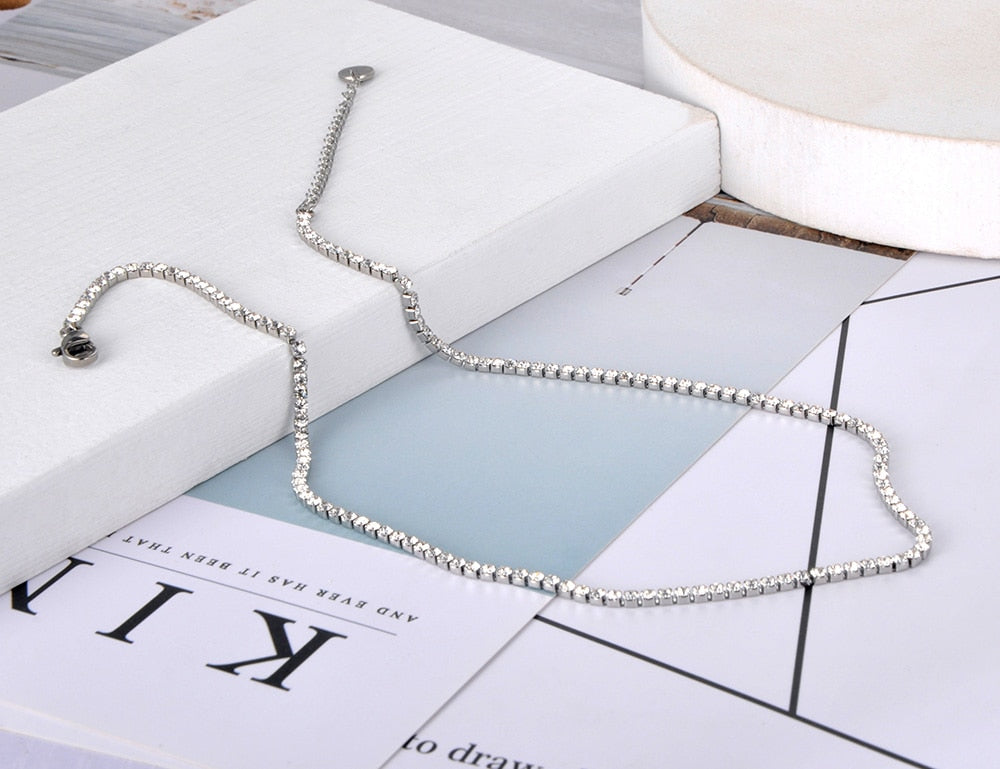 Collier avec zircons