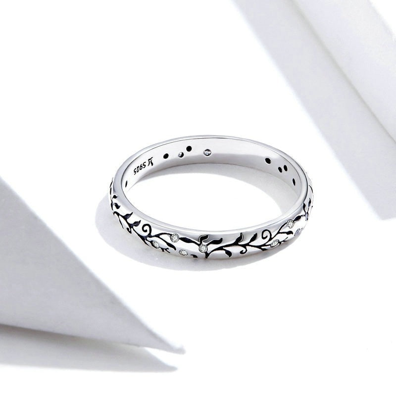 Bague motif feuille