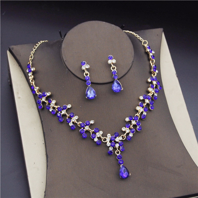 Ensemble de bijoux avec zirconia
