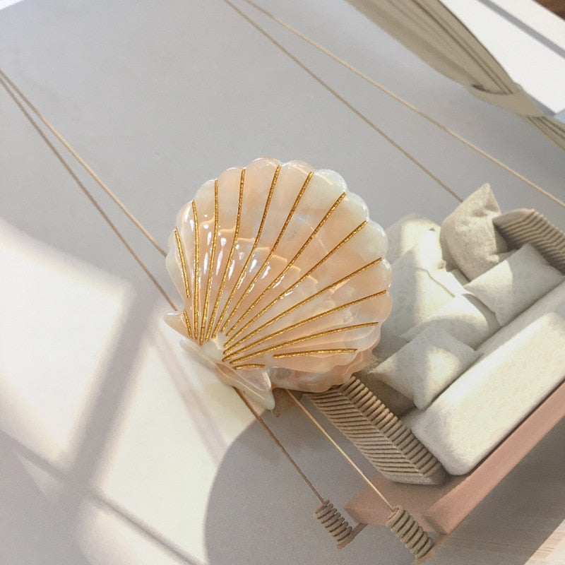Barrette pour cheveux en forme de coquillage