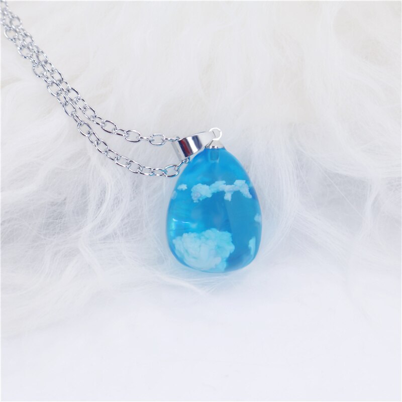 Collier lumineux dans le noir