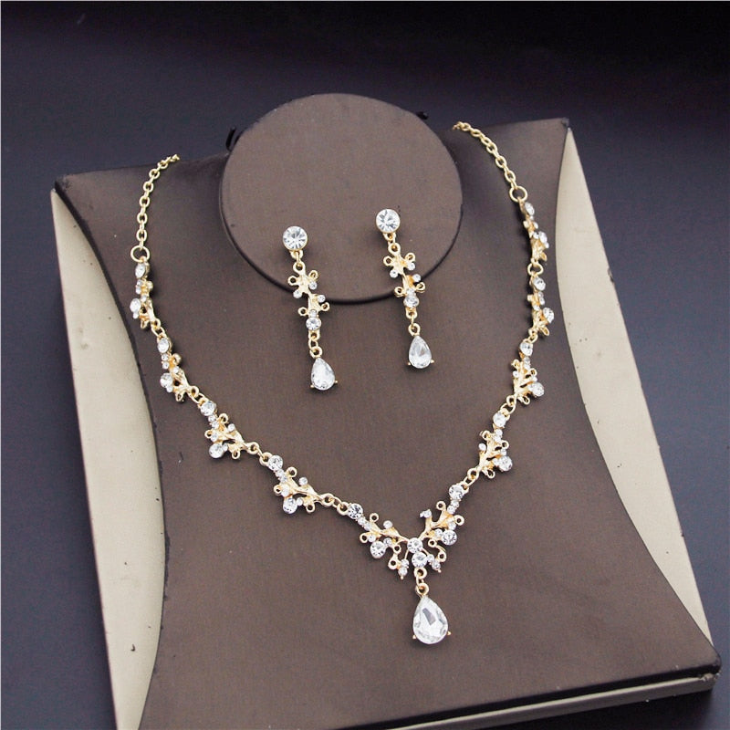 Ensemble de bijoux avec zirconia