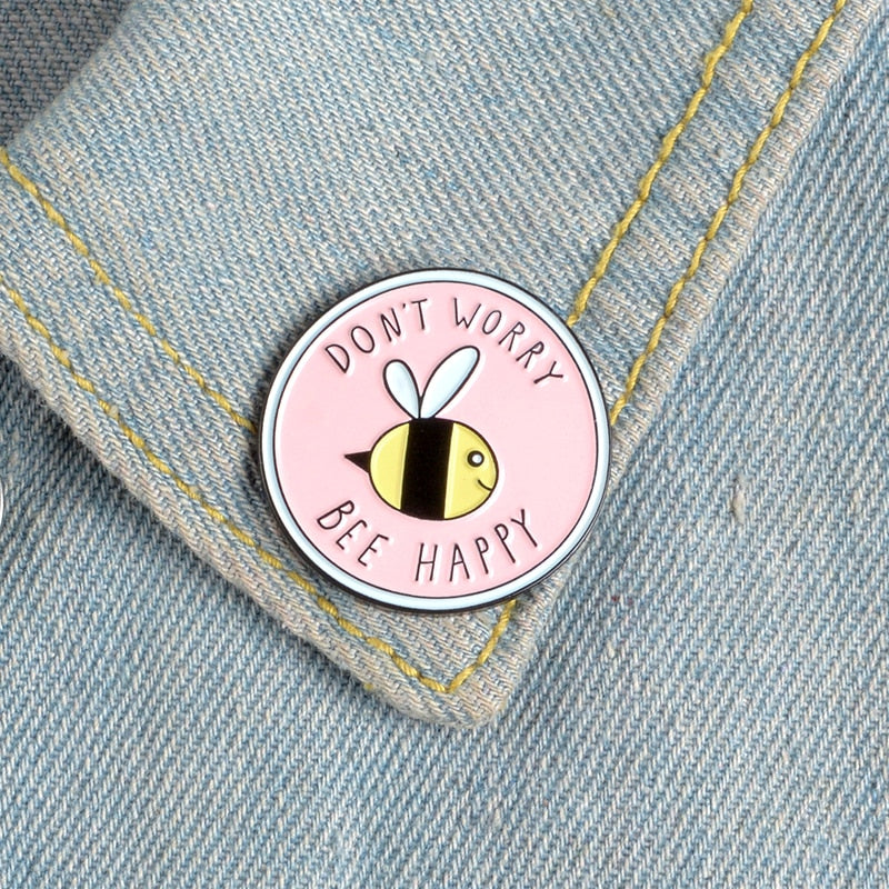 Epingle en forme d'abeille