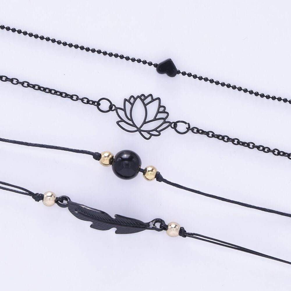 Ensemble de bracelets noirs