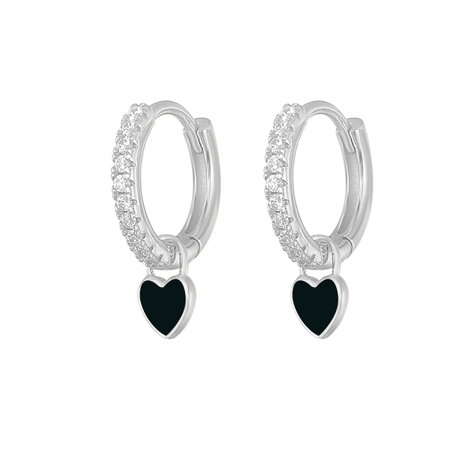 Boucles d'oreilles en argent avec des cœurs
