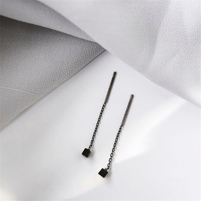 Boucles d'oreilles à enfiler avec un cube