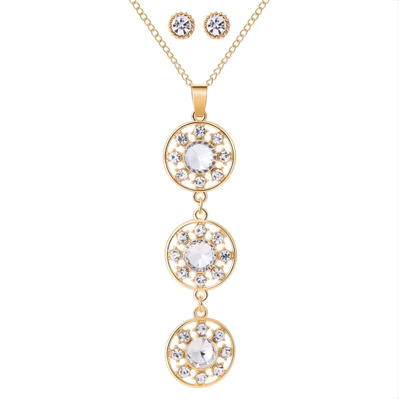 Ensemble de bijoux avec zirconia