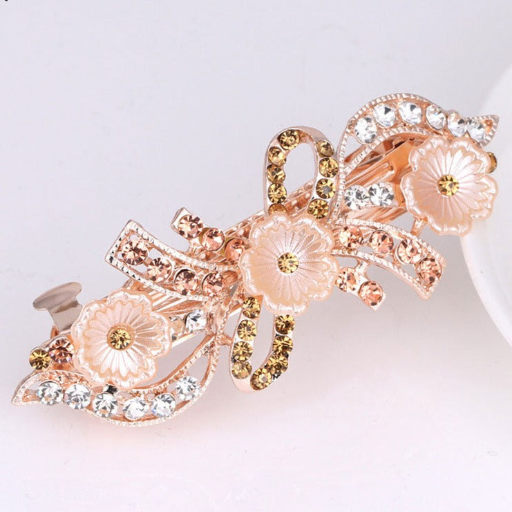 Barrette à cheveux avec des marguerites
