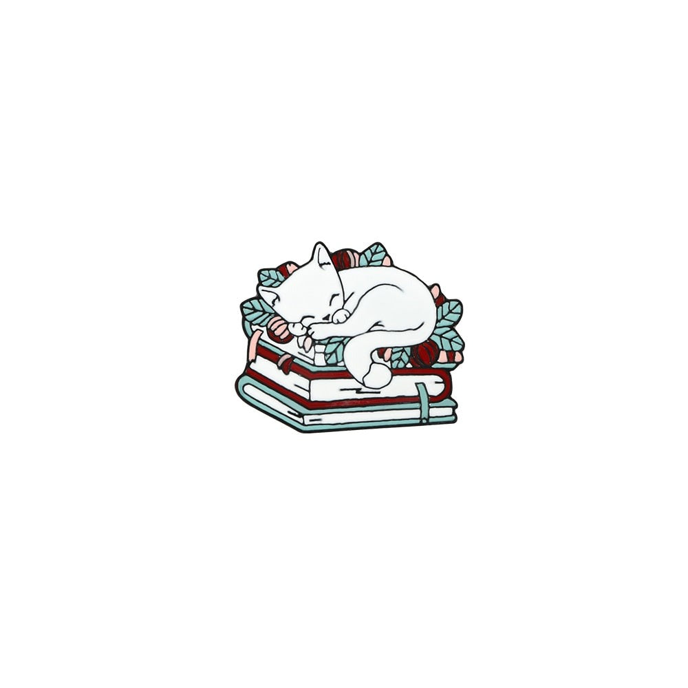 Épingle - chat sur les livres
