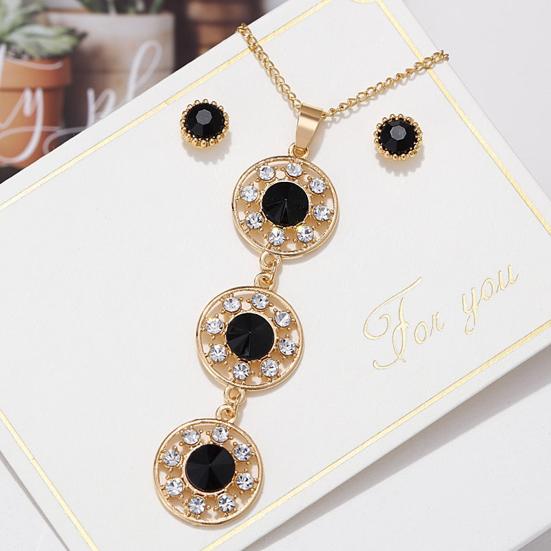 Ensemble de bijoux avec zirconia