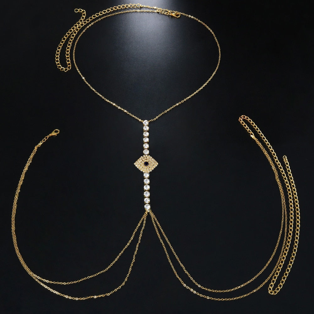 Chaîne de poitrine avec motif d'œil en zircone cubique