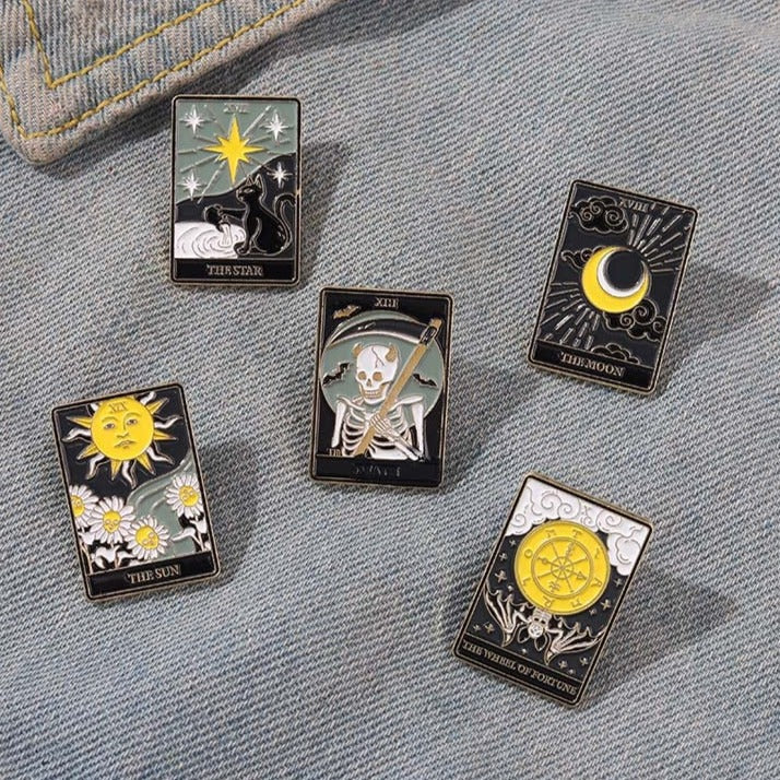 Broches de cartes de tarot