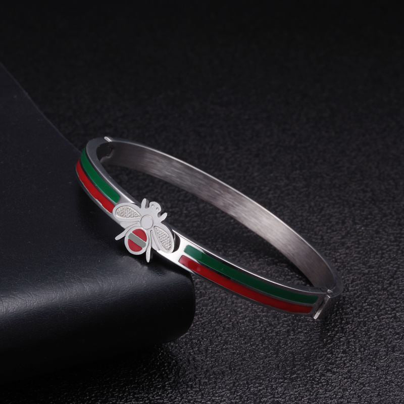 Bracelet avec motif d'abeille