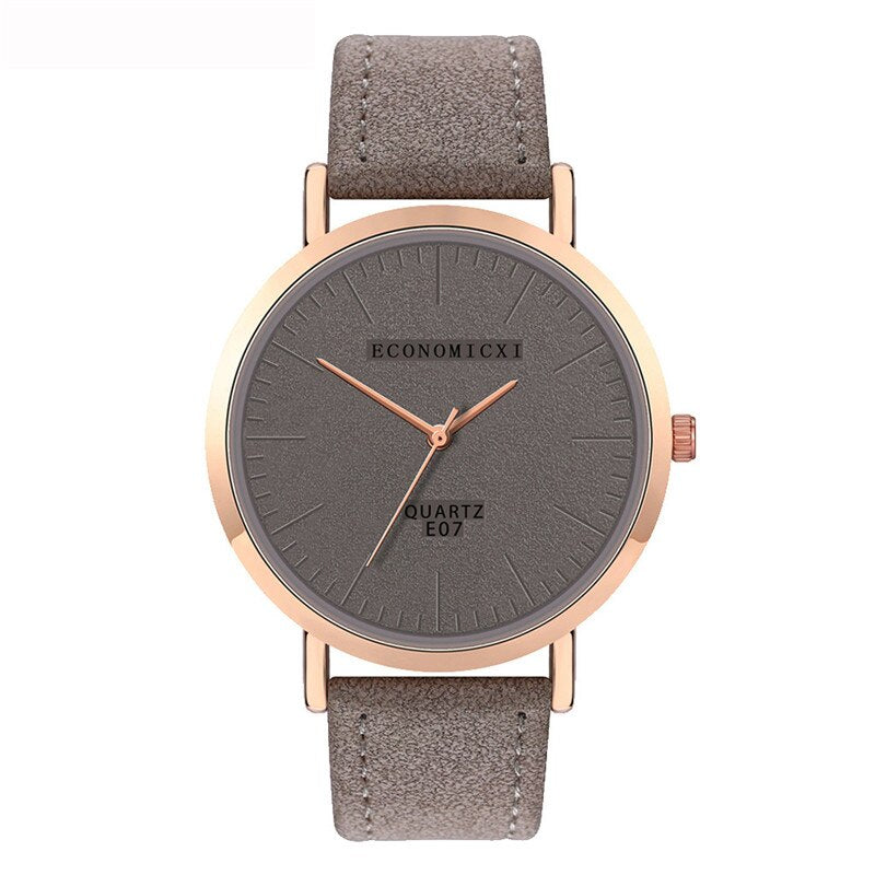 Montre pour dames avec cadran mat