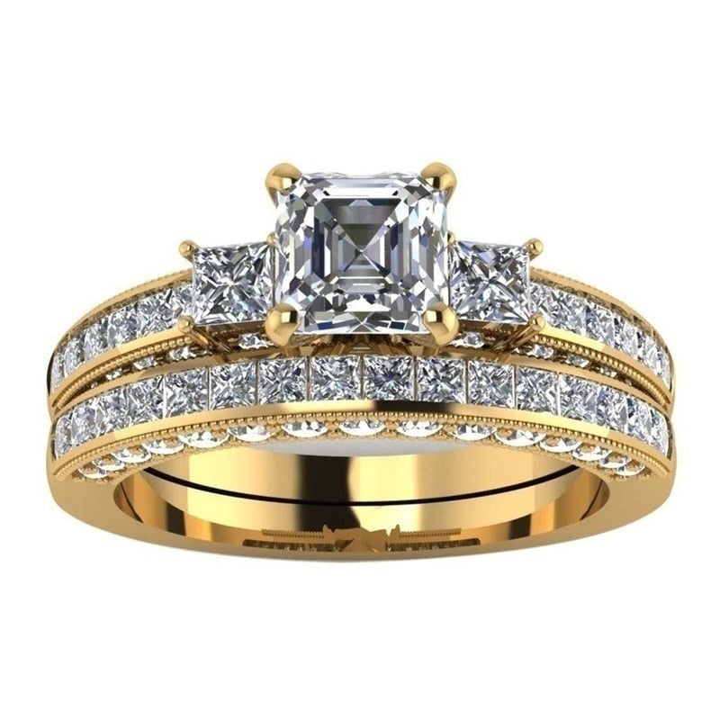 Bague avec zircons