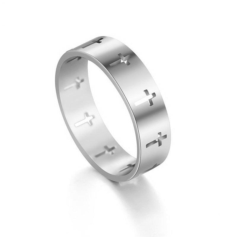 Bague avec motif de croix