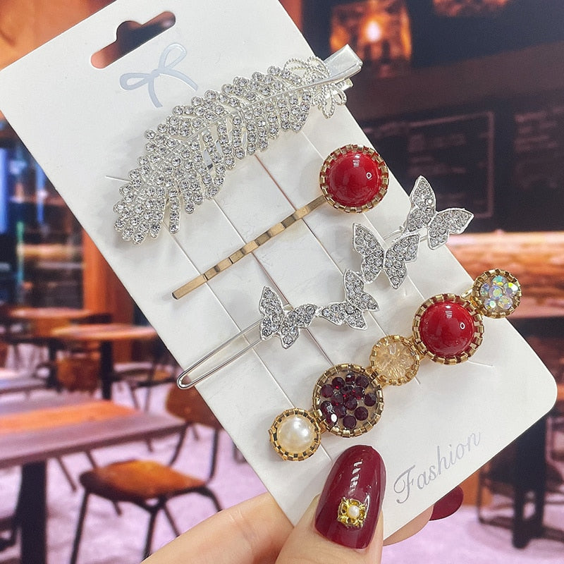 Ensemble de barrettes à cheveux avec des pierres précieuses