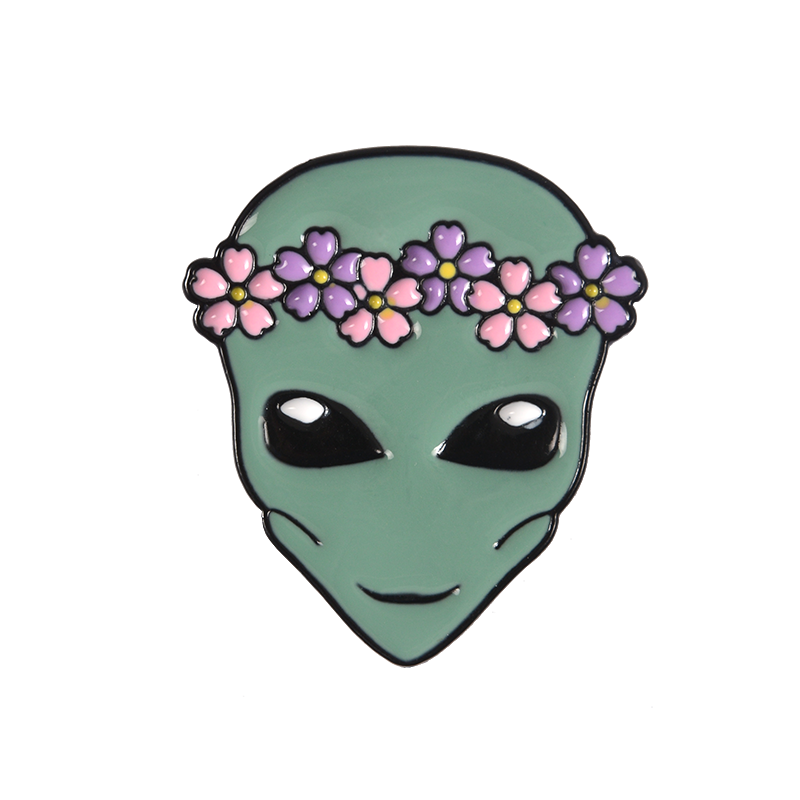 Alien Pin avec une couronne