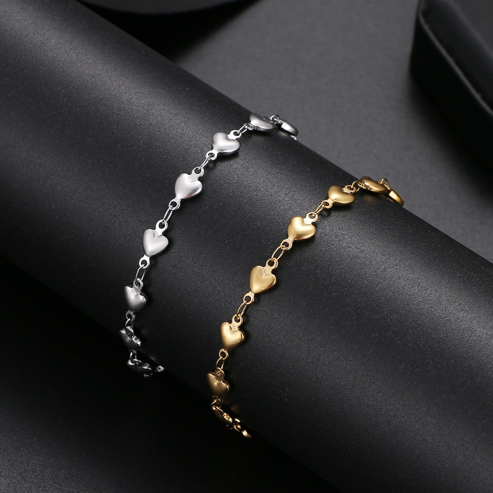 Bracelet délicat avec motif de cœur