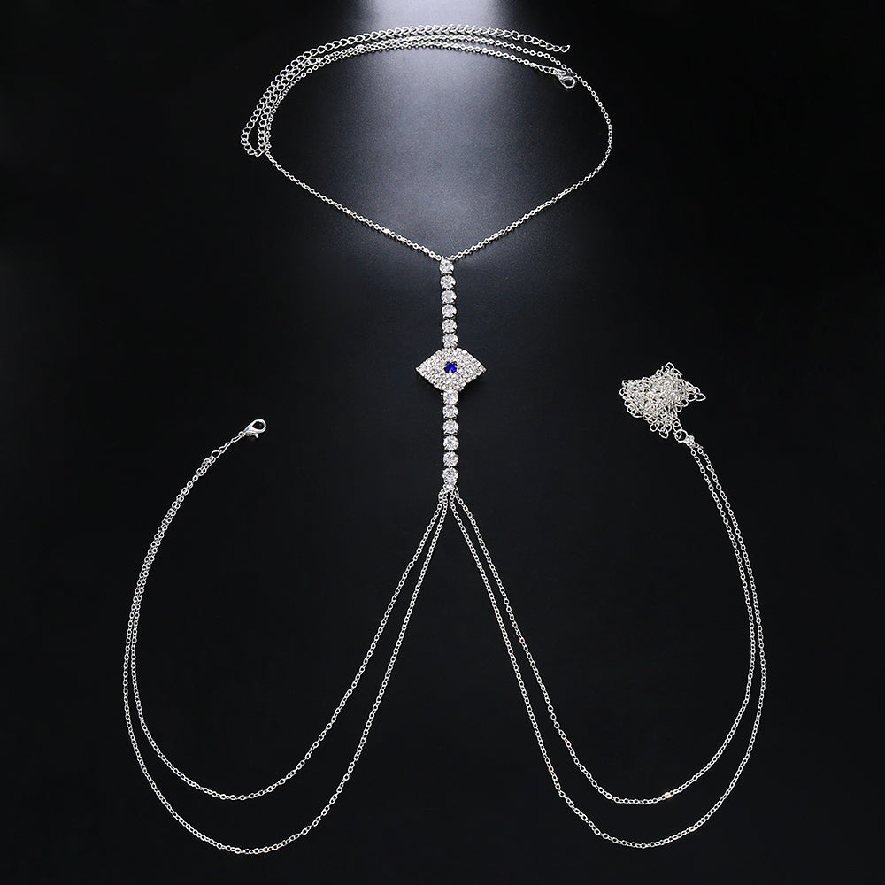 Chaîne de poitrine avec motif d'œil en zircone cubique
