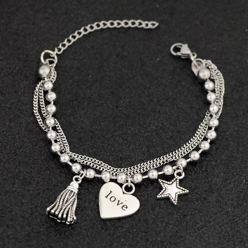 Bracelet en argent avec pendentifs