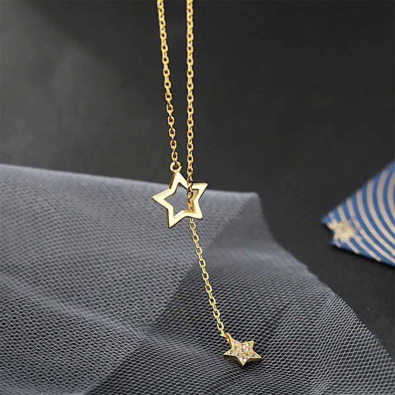 Collier avec motif d'étoile