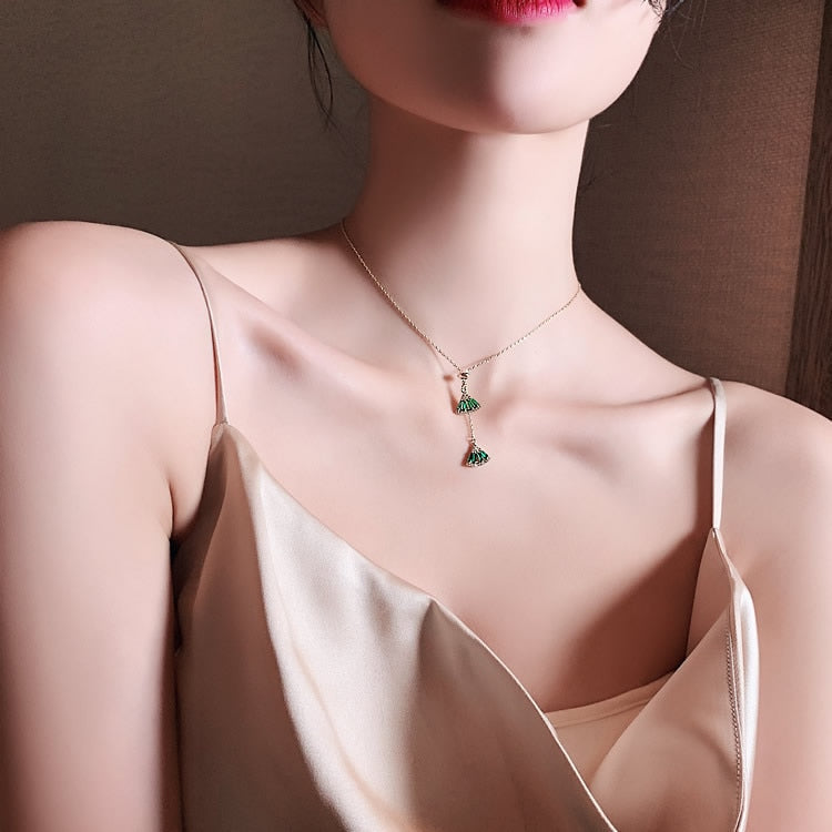 Collier ras du cou avec zircons