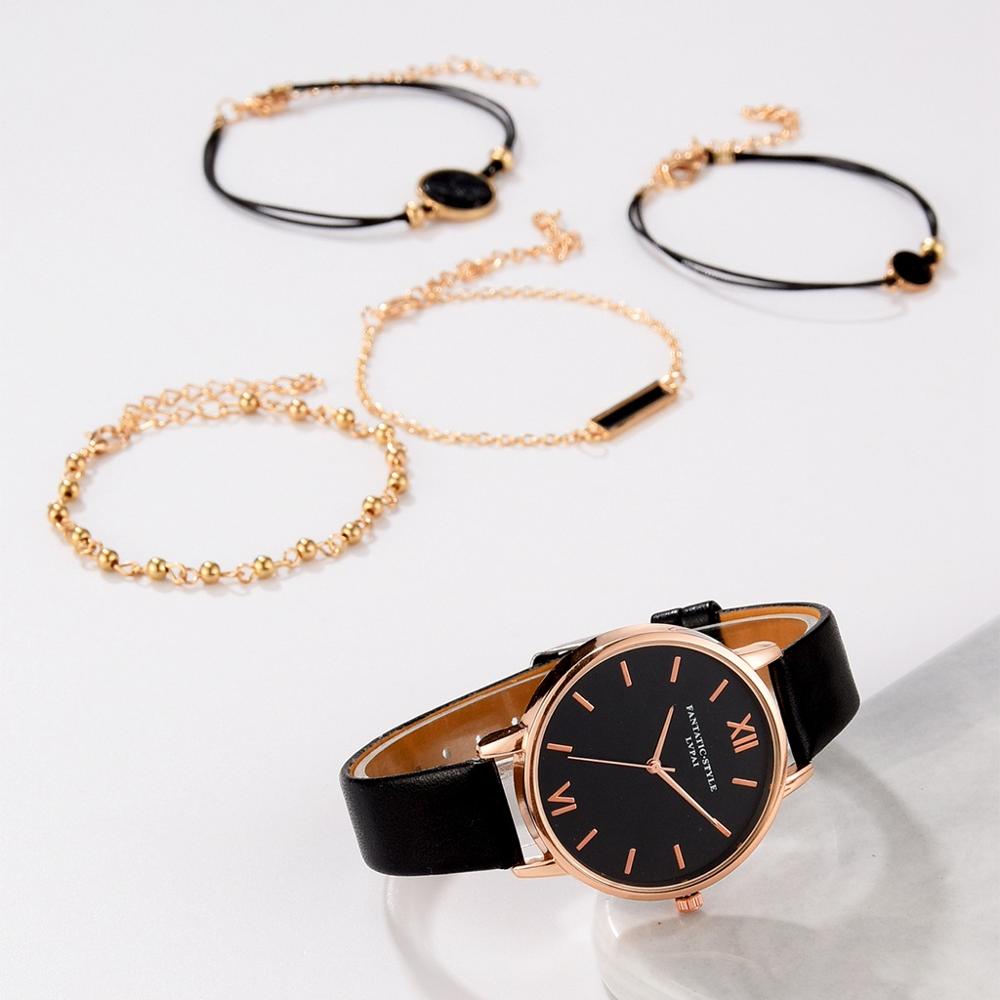 Montre pour dames avec un ensemble de bracelets