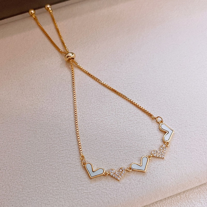 Bracelet avec un motif de cœur