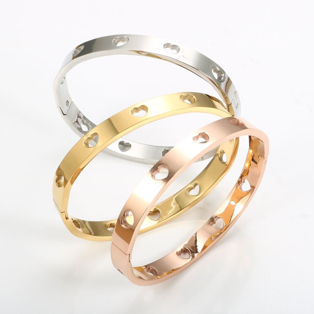 Bracelet avec motif de coeur