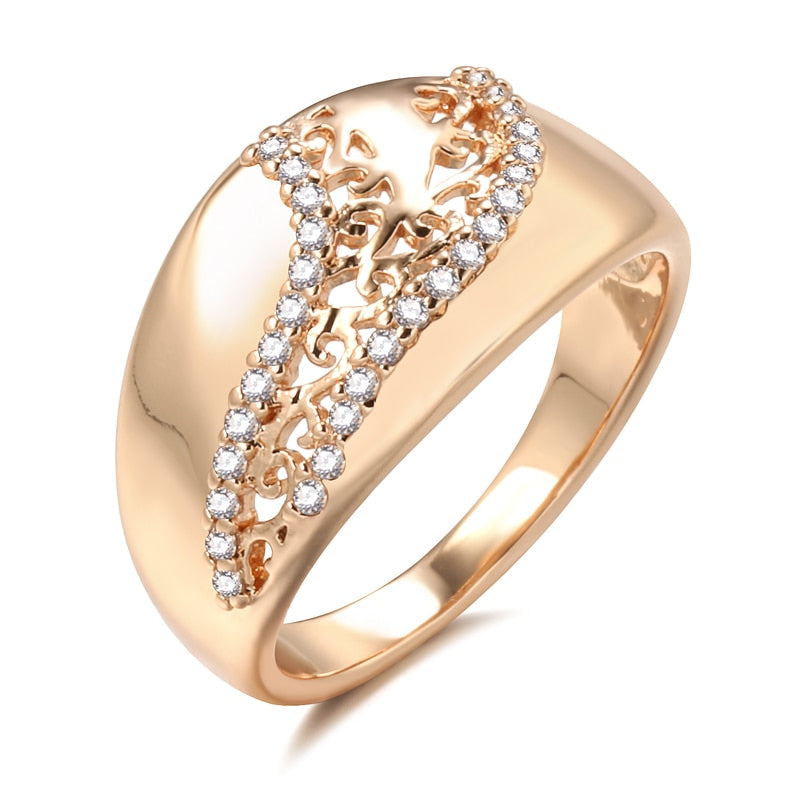 Bague avec un motif en dentelle
