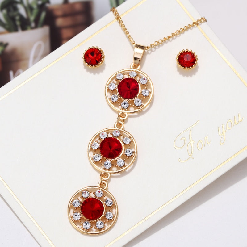 Ensemble de bijoux avec zirconia