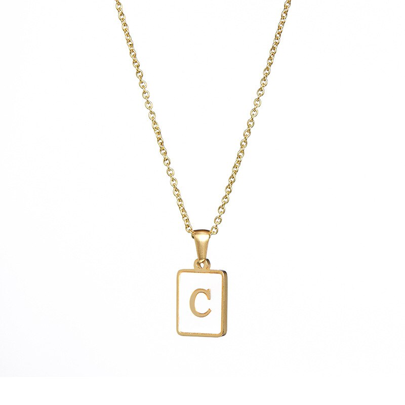 Collier initial