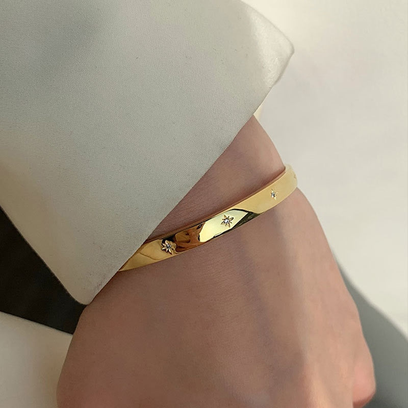 Bracelet ouvert en argent