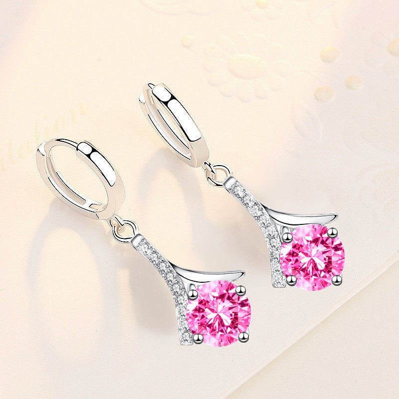 Boucles d'oreilles en argent avec des zircons