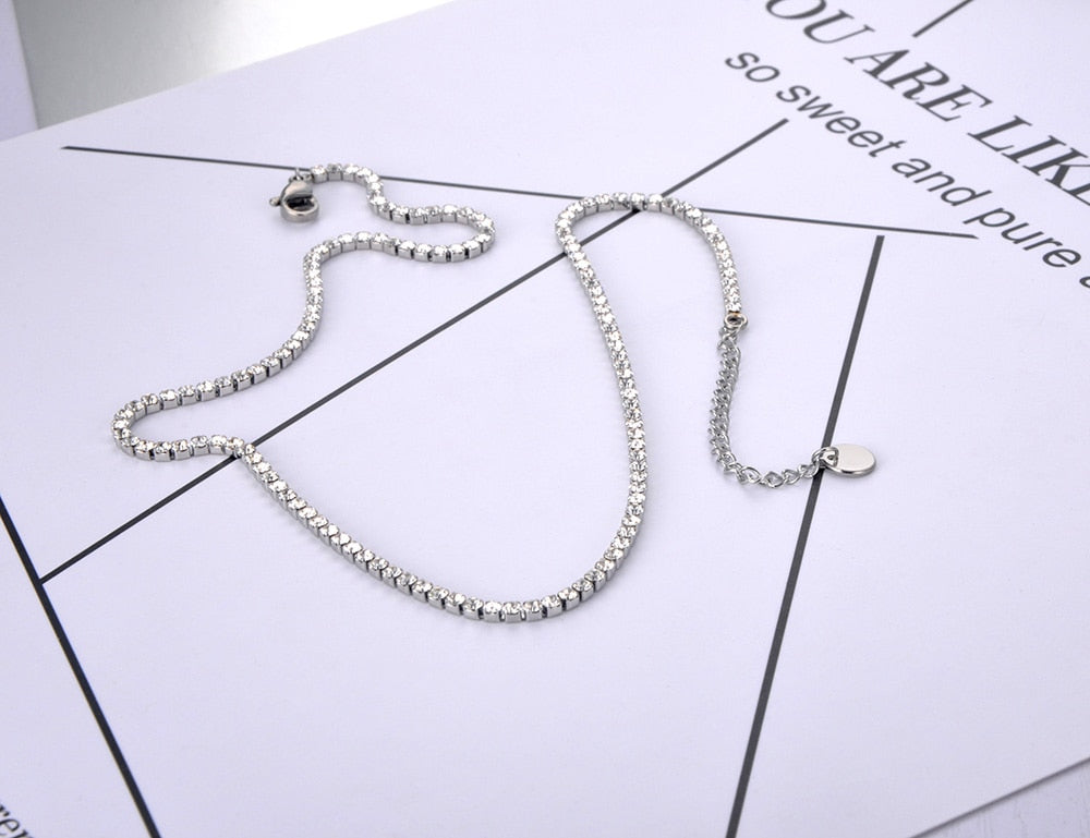 Collier avec zircons