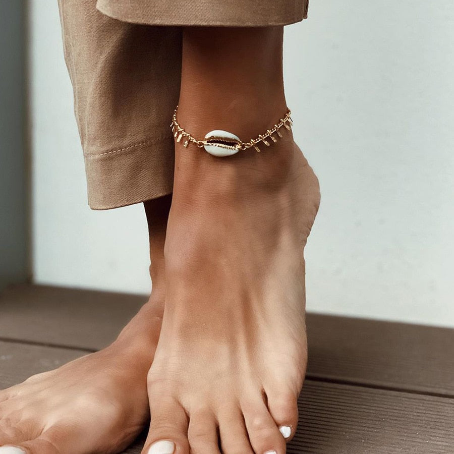 Bracelet de cheville avec un coquillage