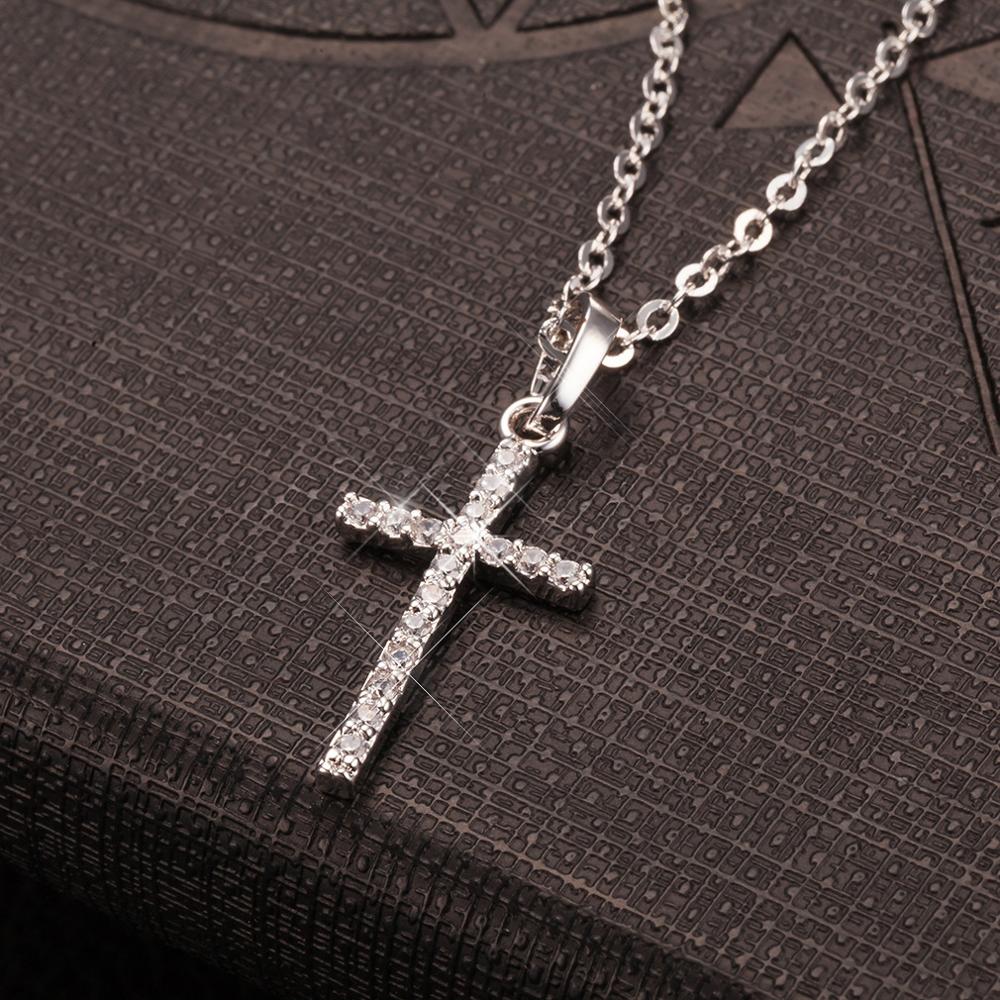 Collier croix