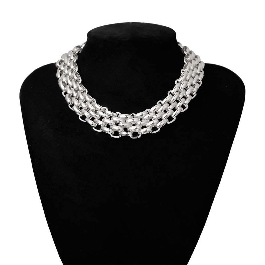 Collier large