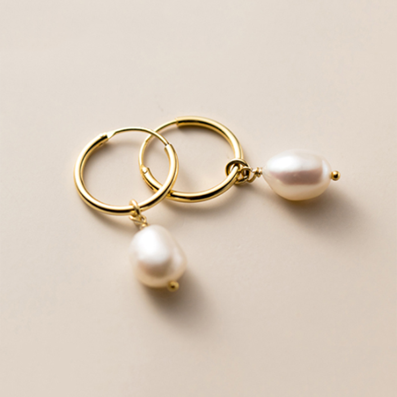 Boucles d'oreilles avec pendentifs en perles