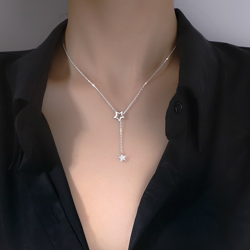 Collier avec motif d'étoile