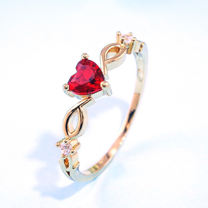 Bague en zirconium en forme de cœur
