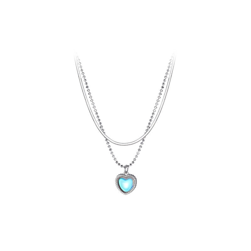 Collier double avec pendentif en forme de cœur