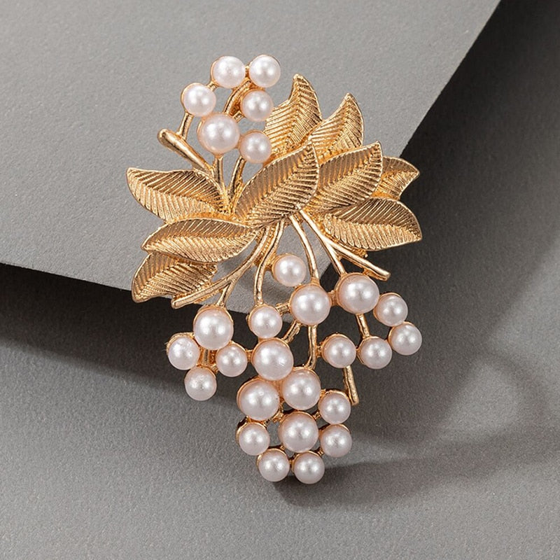 Bague avec un motif de feuille