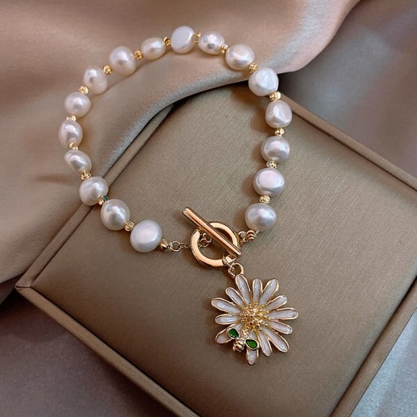 Bracelet imitant les perles - marguerite