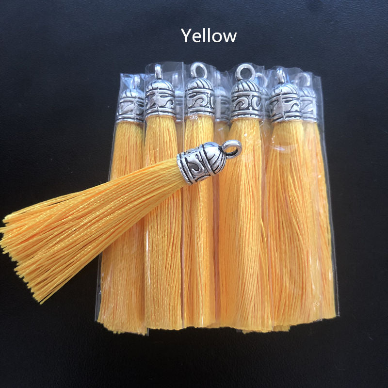 Pendentifs de bijoux - pompons