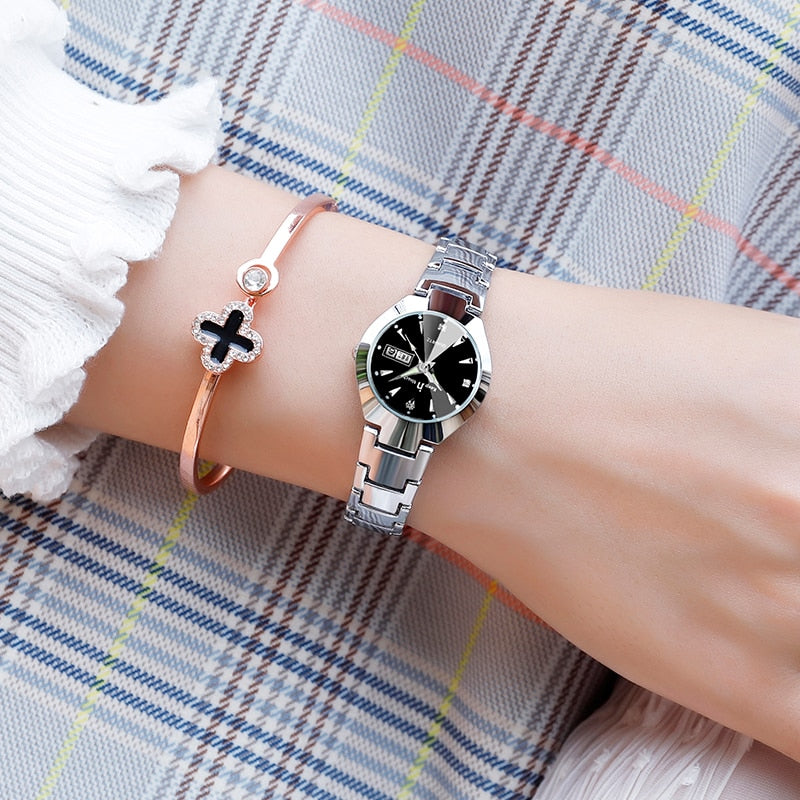 Montre pour femmes avec affichage de la date